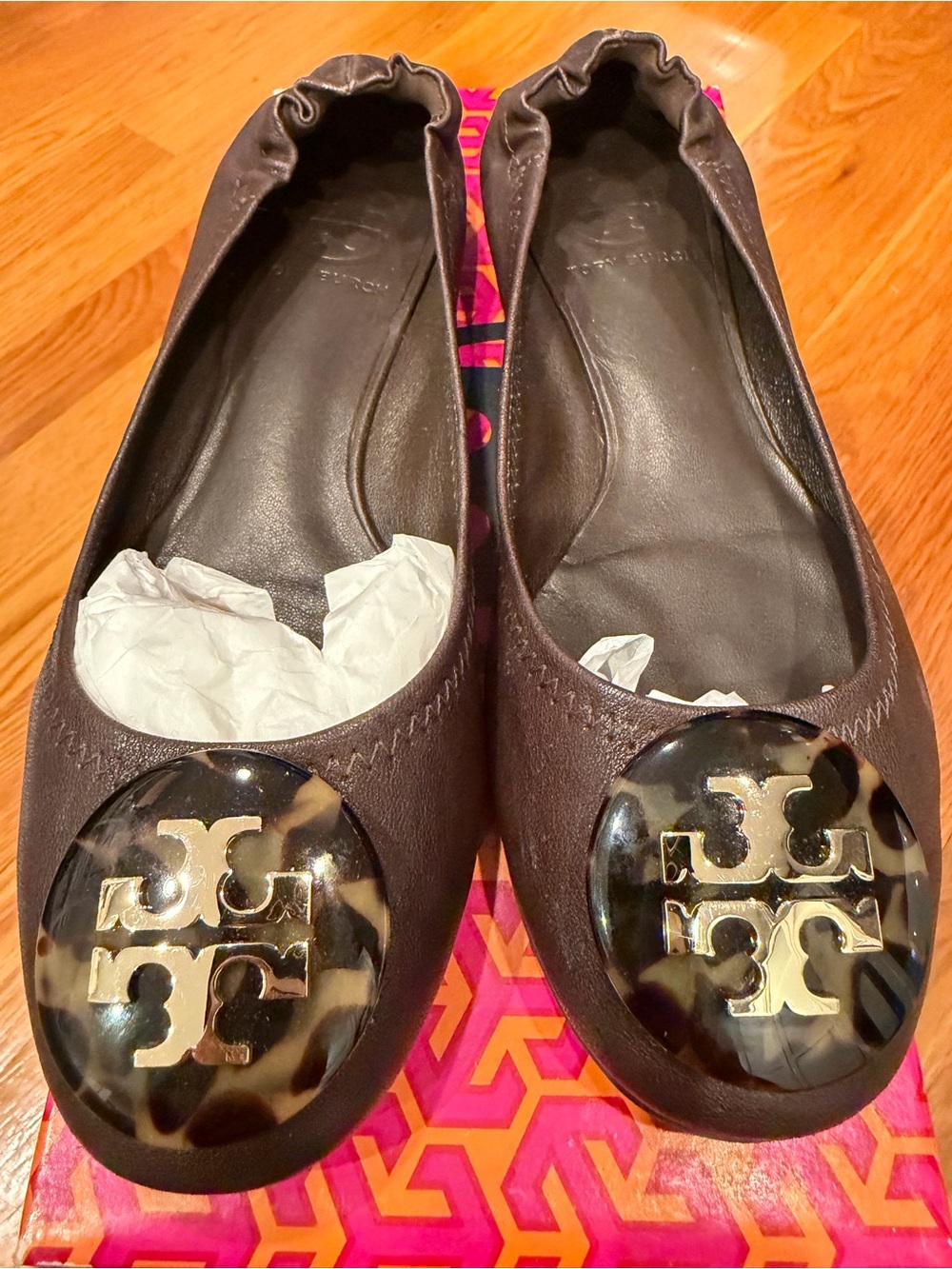 Tory Burch Dark Brown Reva Flats with Tortoiseshell Logo - Picture 2 of 9
